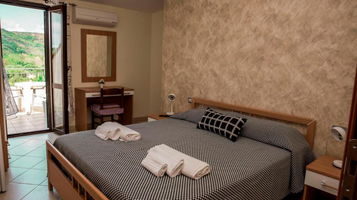 Cilentiamoci Palinuro Hotel ภายนอก รูปภาพ
