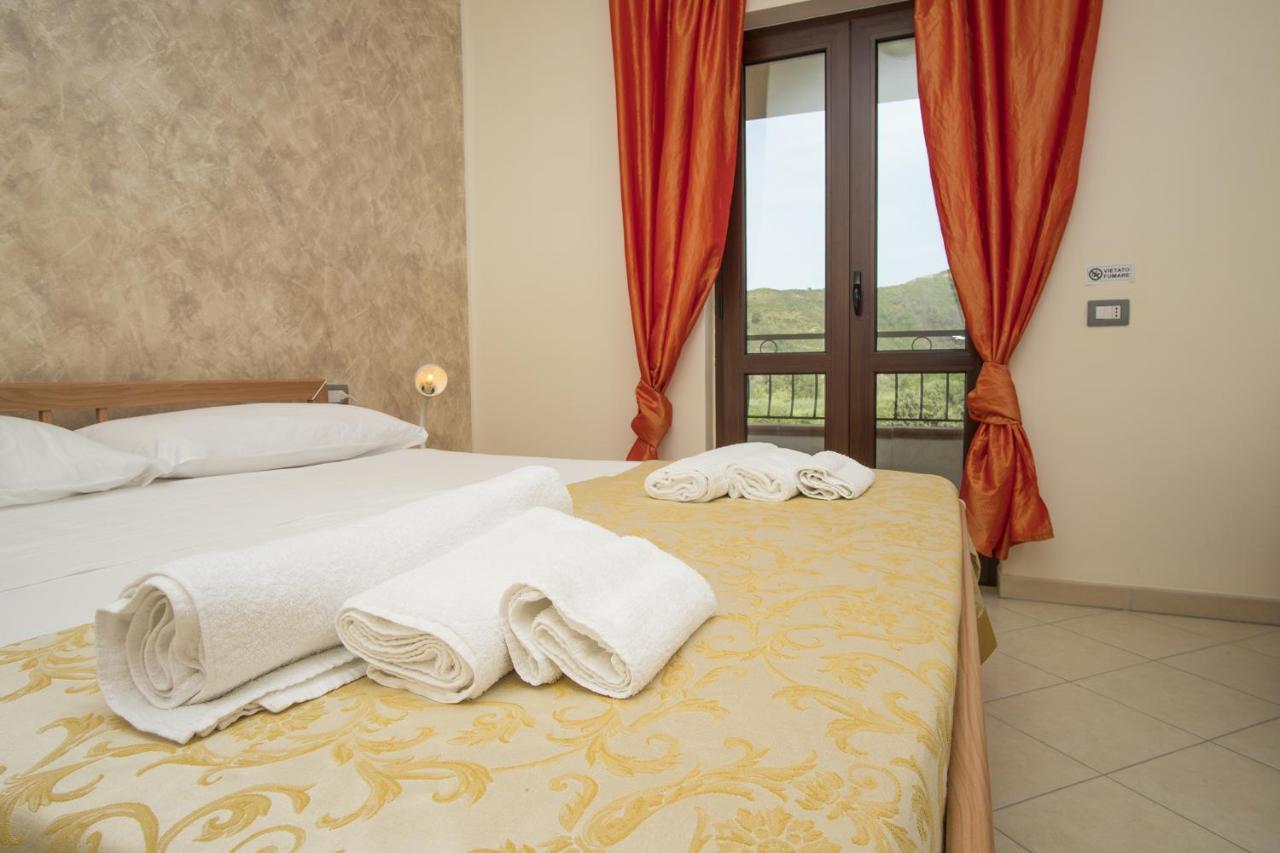 Cilentiamoci Palinuro Hotel ภายนอก รูปภาพ